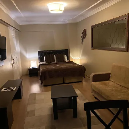 Lena Flats בורסה