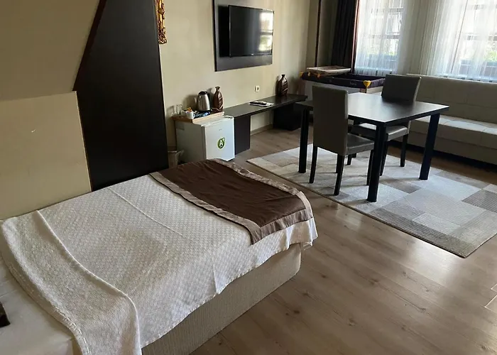 Aparthotel Lena Flats