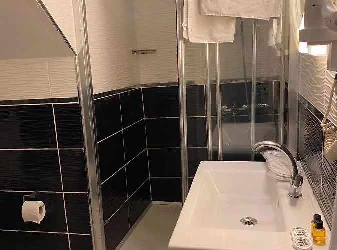 Aparthotel Lena Flats