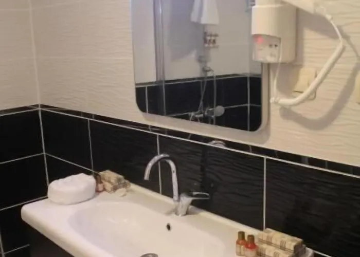 Aparthotel Lena Flats 4*