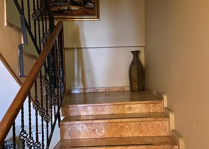 Aparthotel Lena Flats 4*